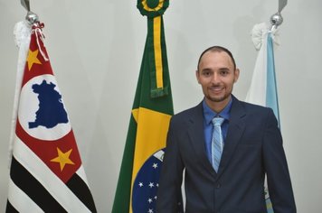 Foto - Sessão Solene de Instalação e Posse dos Vereadores eleitos para a gestão 2017/2020